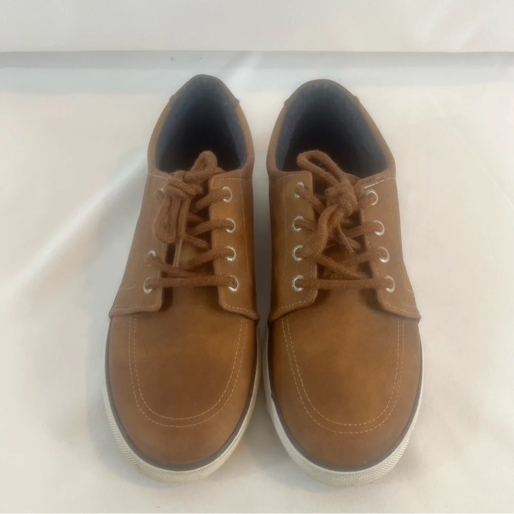 Nautica Boy Shoes Brown Casual Shoes size: USA 4